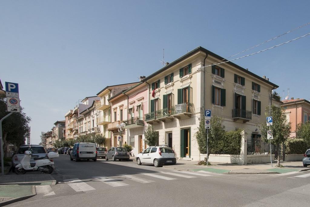 Casa Fornaciari Bed & Breakfast Viareggio Dış mekan fotoğraf